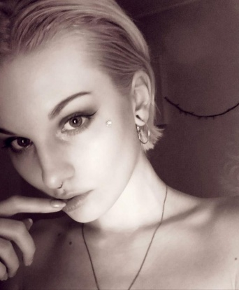 Встречусь с приятным мужчиной для нежного и страстного секса. Хочешь испытать неземное блаженство? Приезжай ко мне и я покажу тебе настоящую страсть! 13582, 25 лет